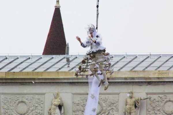Il volo dell’angelo: l’incredibile spettacolo del Carnevale di Venezia